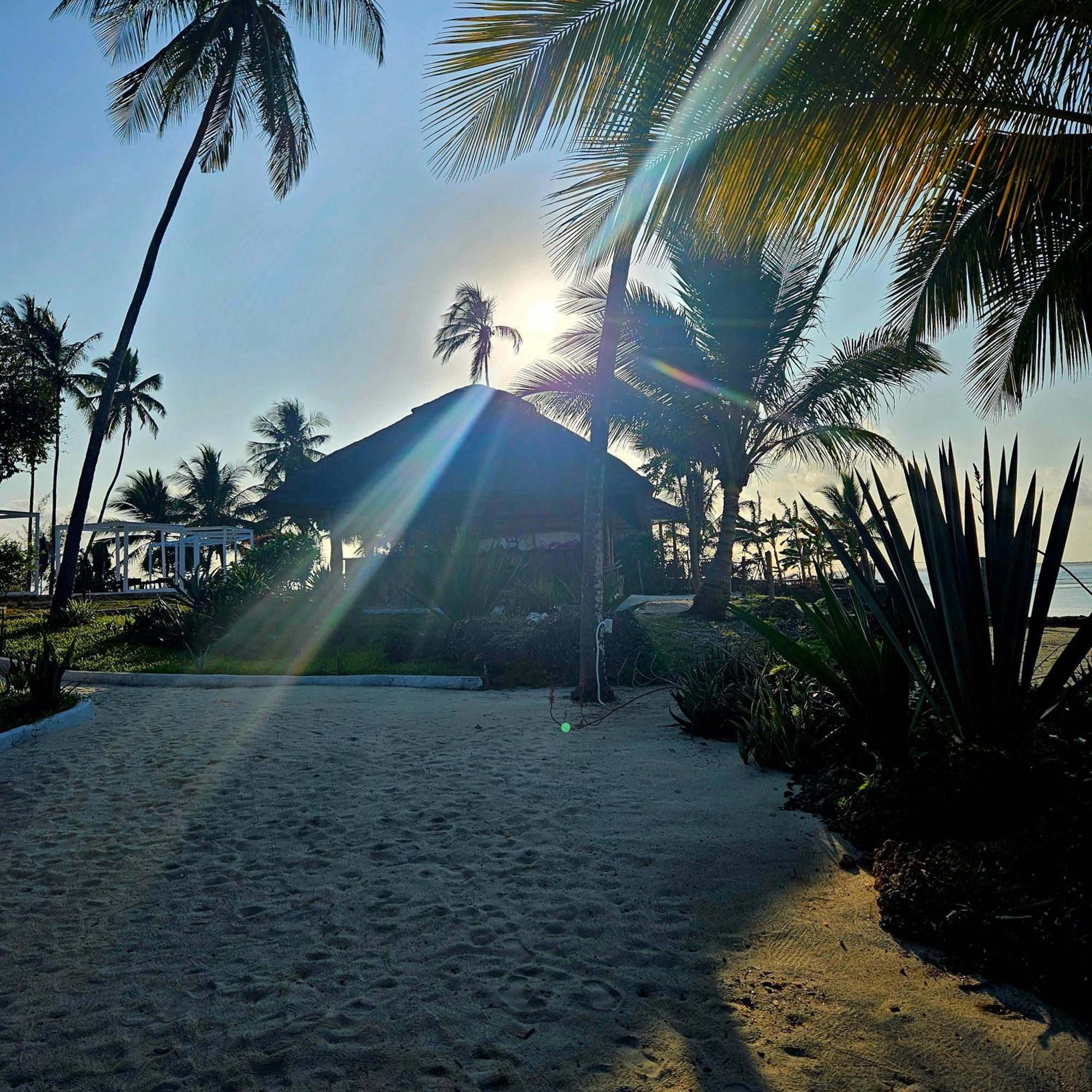 Maharaja Boutique Hotel Zanzibar Uroa Buitenkant foto