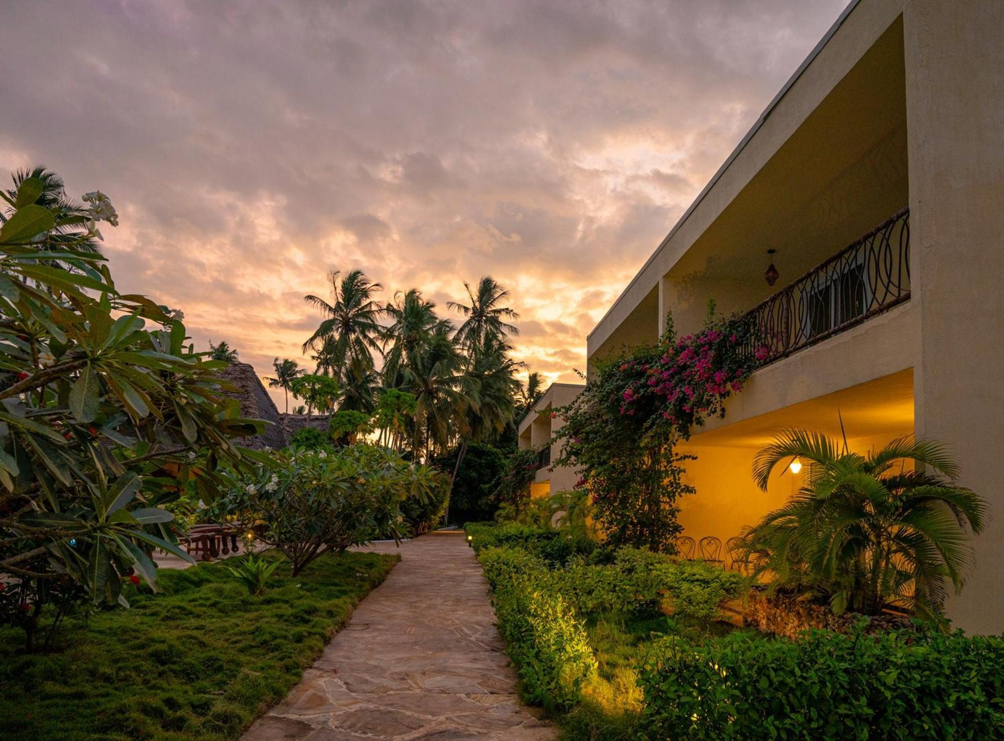 Maharaja Boutique Hotel Zanzibar Uroa Buitenkant foto